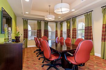 2 Business centers with conference rooms